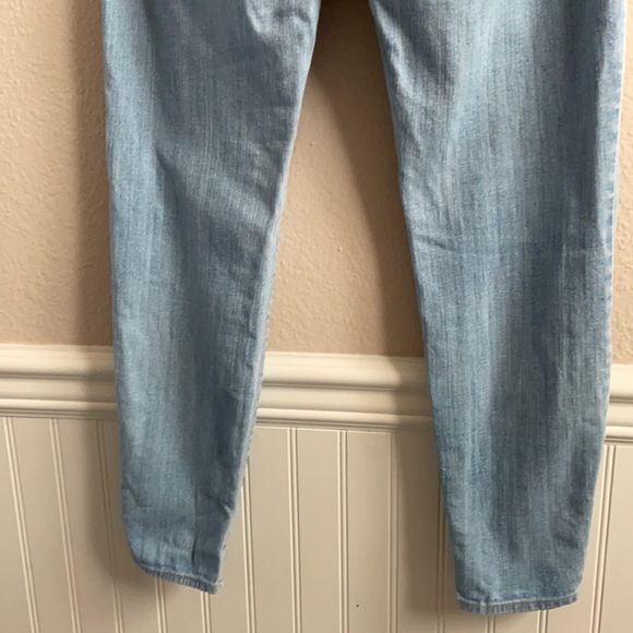 Ripped jeans - Picture 7 of 8